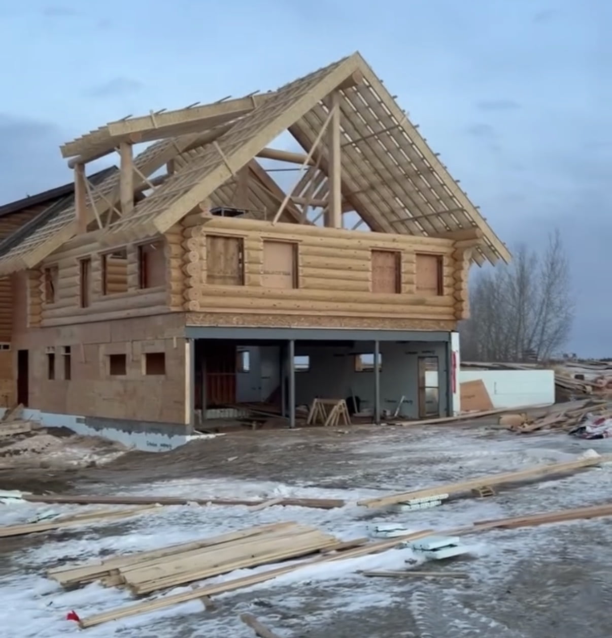 Hermes custom roof and truss framing